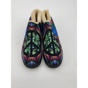Yes we Vibe Winter Slip On Shoes Blue Peace Sign Men’s Sz 6.5 Women’s Sz 8